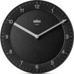 Braun · Reloj de pared analógico clásico (negro)